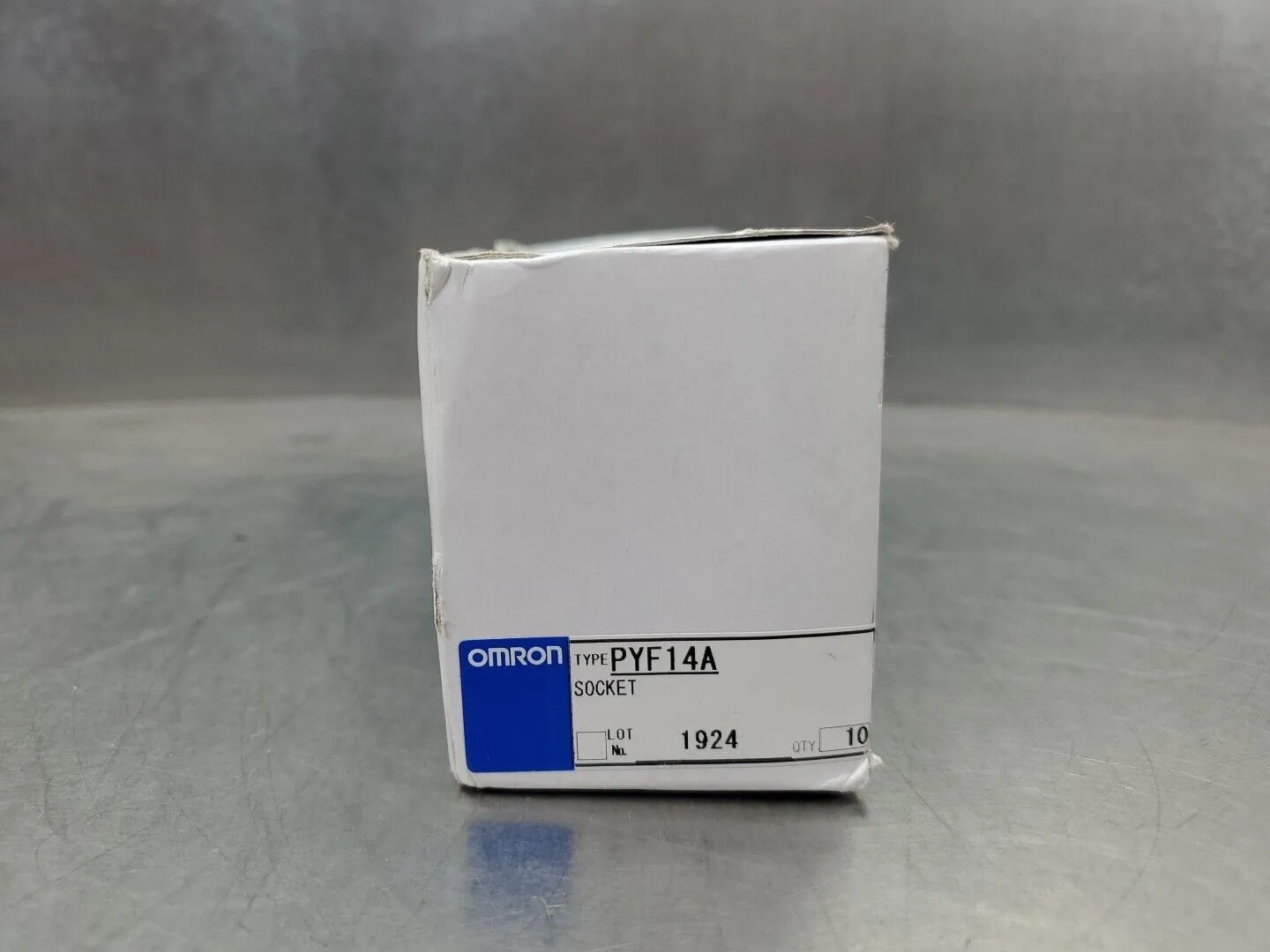 Omron PYF14A Relay Socket Base - Lot of 10. 4D-25