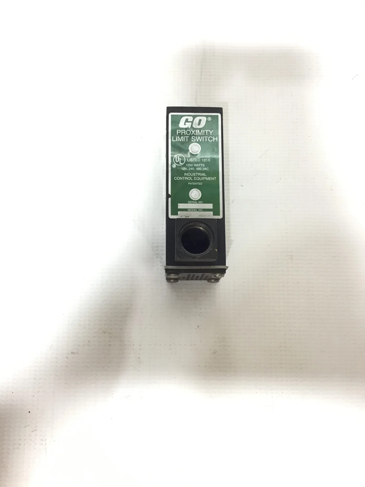 GO 112110 Proximity Limit Switch