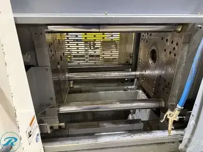 USED 2001 NISSEI ES600