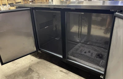 174-0104 Maxx Cold MXXBB70 70” Commercial Back Bar Self Contained Cooler