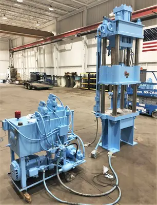 USED 1984 K.R. WILSON K.R. WILSON COMPRESSION MOLDING PRESS