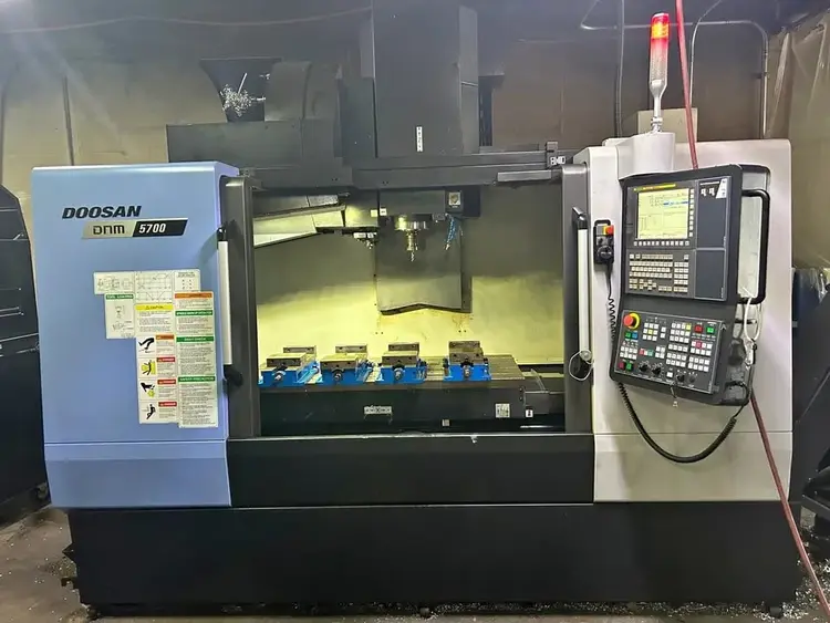Used 2019 DOOSAN DNM 5700S Vertical Machining Centers Ohio US | Toolquip, Inc. #1503876