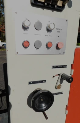 USED DAKE JOHNSON BAND SAW V-24