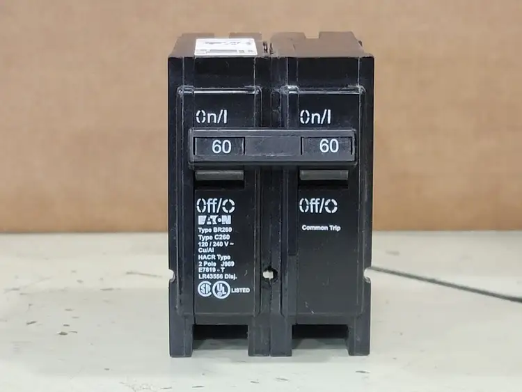 Used EATON BR260 Switchgears British Columbia CA | Lenmark #835526