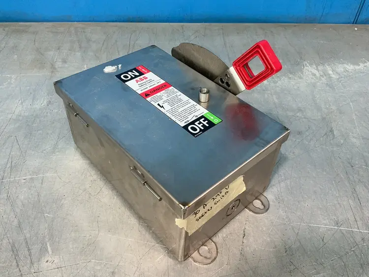 Used ABB TH2221SS Switchgears Ohio US | HGR 24 #1272617