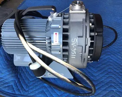 SCROLL MEISTER ISP-250C VACUUM PUMP
