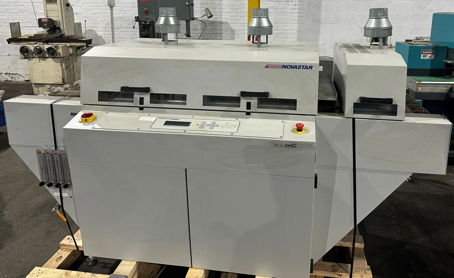 USED NOVASTAR 1800