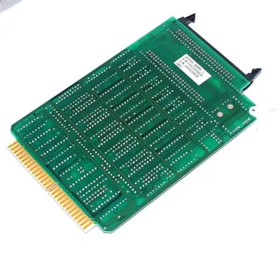 USED XYZ ELECTRONICS DIO-48 OUTPUT BOARD F002500085B