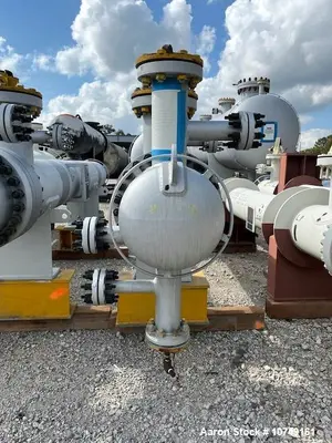 Used 272 Sq Ft Heat Exchanger, Duplex 2205 Tubes, 316L Shell, High Temp 430°F