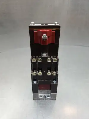Used Cutler-Hammer D26MR802 Ser A3 Type M Latched Relay. Relays & Switches South Carolina US | Palmetto Automation #1511041