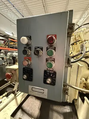 Used 1982 CINCINNATI MILACRON 220-8 Centerless Grinders Minnesota US | Source Machinery Sales #1541222