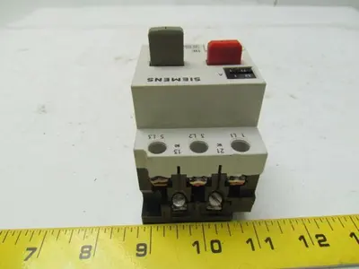 Siemens 3VE1015-8HU00 Motor protector starter 2-3.2Amp 3 pole 660V
