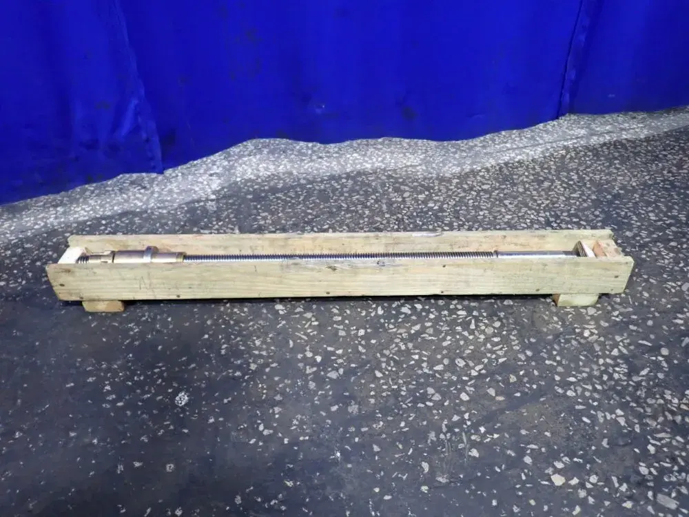 47" Lead Screw