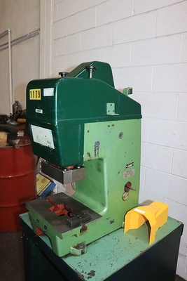 Used RMT 5VSG Air Presses New Jersey US | Machinery Values #452639