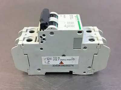 Schneider Electric 60137 Multi 9 Circuit Breaker C60 2A 4D