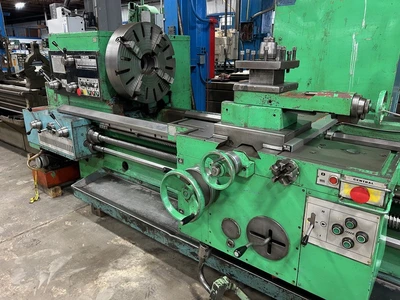 33"x17'cc TOS Engine Lathe