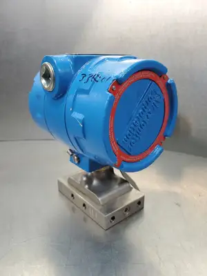 Air Monitor Corporation VELTRON Pressure & Flow Transmitter. 6E-21