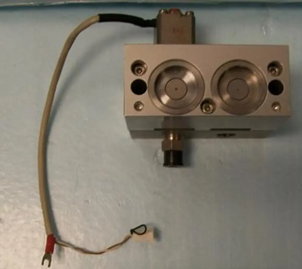 QTY. 1. AGILENT MANIFOLD PISTON PUMP? WITH MOTOR P...