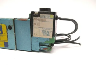 USED MAC VALVES SOLENOID VALVE WITH PME-6111BAAA 24VDC