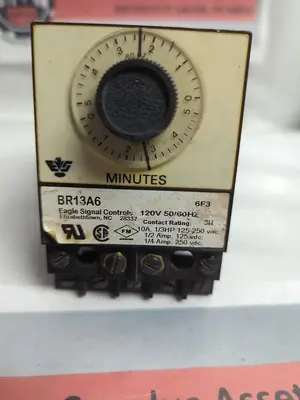 USED EAGLE SIGNAL BR13A6