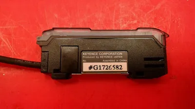 Keyence FS-V31P Fiber Amplifier, 12-24VDC, PNP Output 24V 100mA Max. 5B