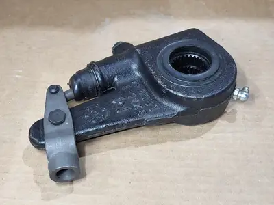USED MERITOR R801073