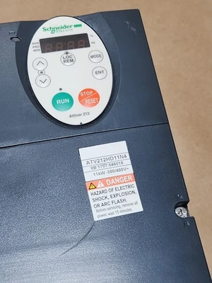 USED Schneider Electric ATV212HD11N4