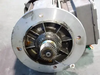 USED SEW EURODRIVE KT47DRS71S4