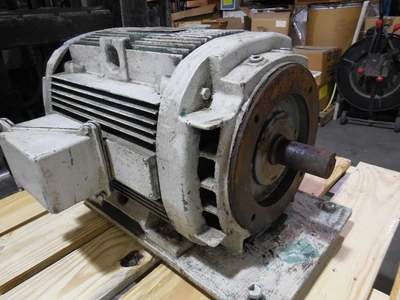 GE General Electric 15 HP Motor 1190 RPM (230/460 Volts) 3 Phase 5K286JL324BV