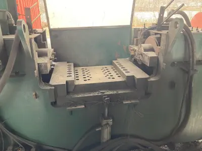 200 TON WTC EQUIPMENT HYDRAULIC TRACK PRESS & TORQUE WRENCH: STOCK #18311