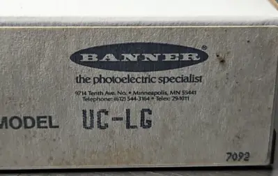 Banner UC-LG Photoelectric Cover Assembly. Loc5D22