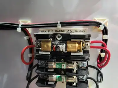 USED SQUARE D MODEL 6