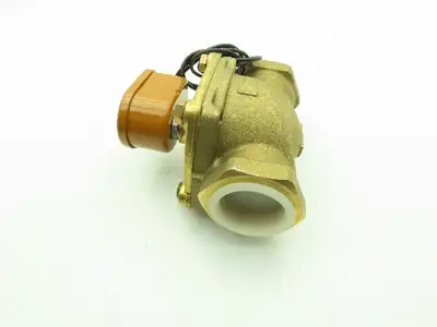 Honeywell Skinner U321G3906 Lucifer Brass Solenoid Valve 1-1/2" 170 PSI 120VAC