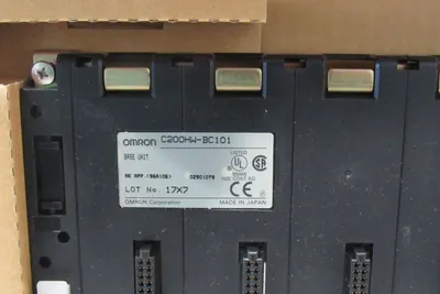 NEW OMRON C200HW-BC101 BACK PLANE BASE UNIT C200HWBC101