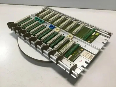 USED SIEMENS 6ES5 700-2LA12