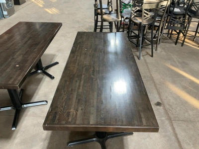 Used LOT OF (3) _UNKNOWN_ Restaurant Front of House Furnishings Michigan US | Miedema Asset Management Group #1761582