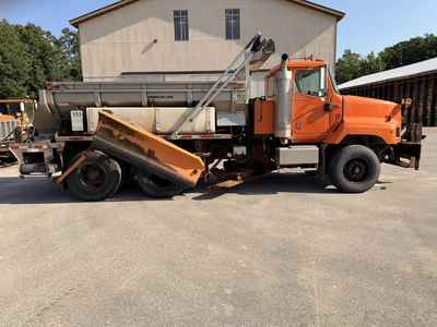 Used 2006 INTERNATIONAL PAYSTAR 5600I 6X4 500HP Dump trucks Michigan US | Miedema Asset Management Group #1338421