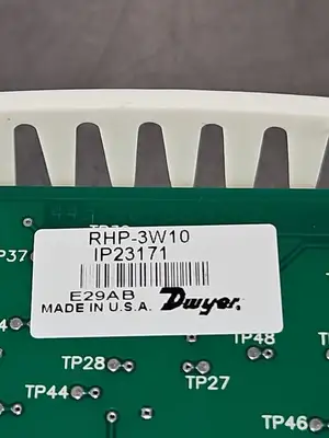 Dwyer RHP-3W10 Temperature & Relative Humidity Sensor (BIN645)