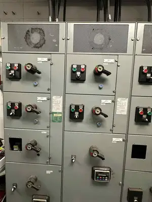 MCC Section w/ 31 x Buckets & 6 x VFD's