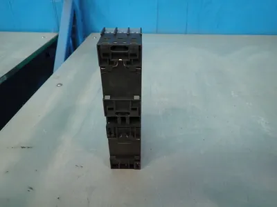 NEW SIEMENS 3RA21201FA240BB4