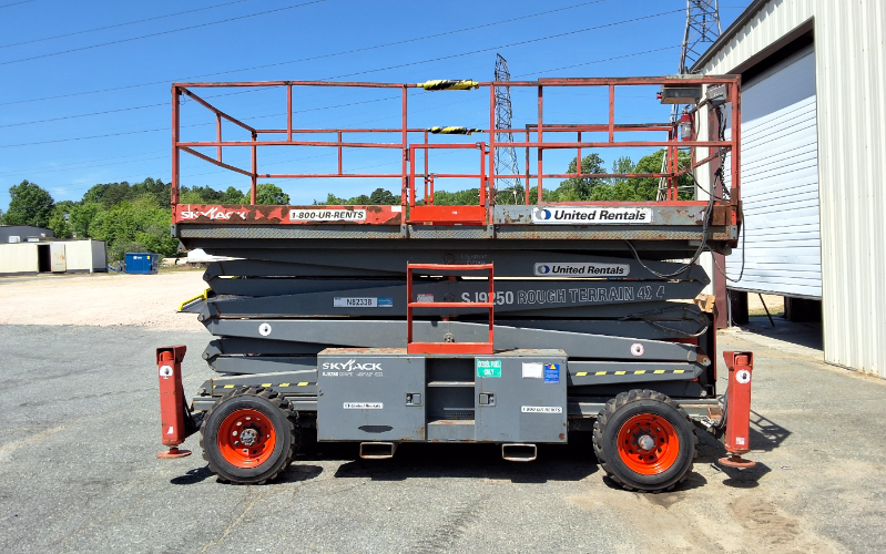 USED 2013 Skyjack SJ9250 RT