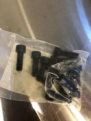 728-900523030 SCREWS