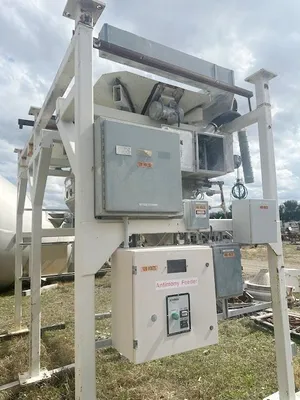 SUPERSAC UNLOADING STATION Extrusion Components - Feeders | Perry Equipment (4)