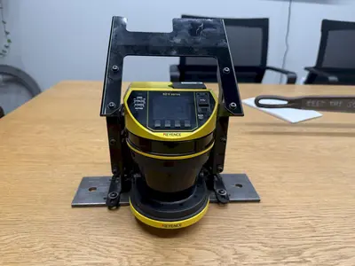2024 KEYENCE MODEL SZV04X SAFETY LASER SCANNER, MULTI-FUNCTION TYPE, WITH CAMERA FUNCTION: YOBRO #24838