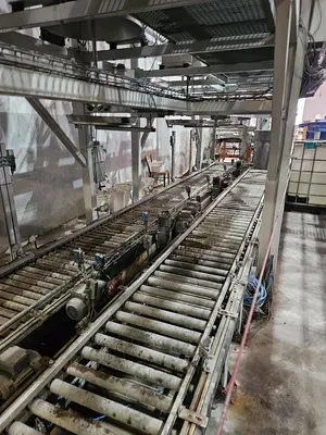 USED HOSOKAWA TWO-STAGE PLASTIC SHREDDING AND GRANULATION SYSTEM