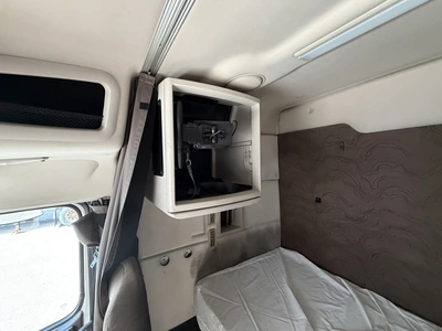 Used 2015 VOLVO VNVNL Conventional trucks Indiana US | Miedema Asset Management Group #1414652
