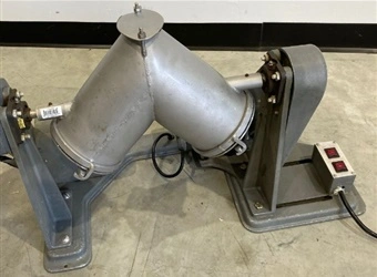 Used PATTERSON PATTERSON KELLEY 8 QT TWIN SHELL BENCHTOP VBLENDER Double Cone - V Mixers New York US | Michael Benalt Inc #1274378