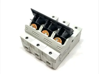 Used Wohner 3-Pole Fuse Holder Class J 30A 600V w/ 3x Bussman LPJ-4SP Fuses Fuse Accessories Michigan US | Maverick Industrial Sales #1389533