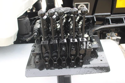 New | in-Stock 2025 MACK MD6 Rolloff Trucks Texas US | Roll Off Truck World #1491872