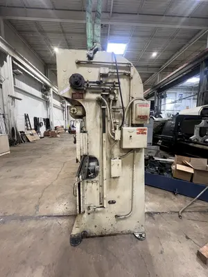 USED 1963 DIACRO 14-72
